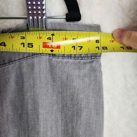 Soft Surroundings Woman's Pull On Palazzo Pants Grey Sz L Chambray Embroidered - Picture 8 of 9
